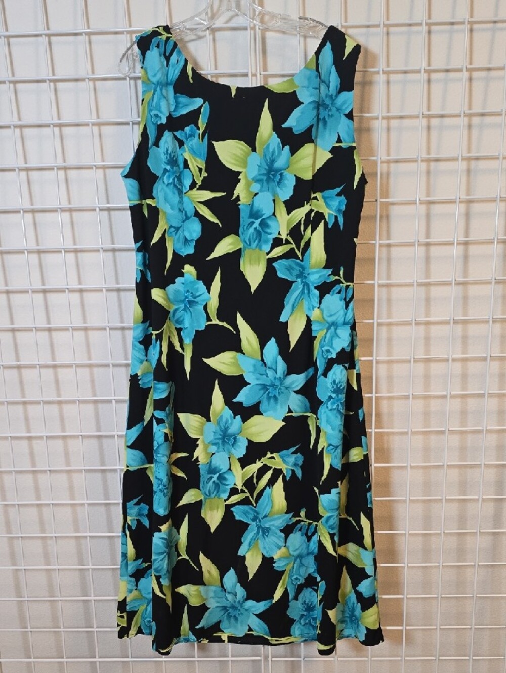 Studio I Black Midi Dress with Blue & Lime Tropical Floral Print Size 18W - Picture 7 of 11